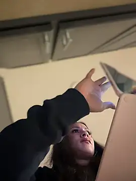 XXX chat uživo modela FerrariFrench