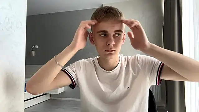 SoloFury live XXX chat