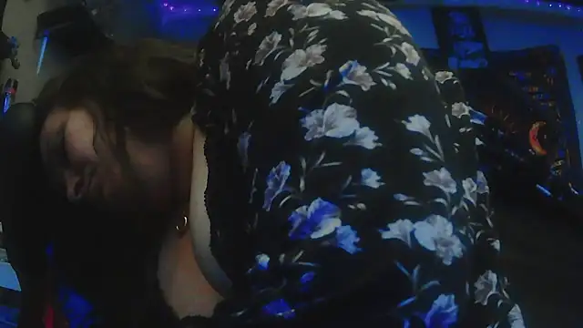 spunlikecottoncandy's Live XXX Chat