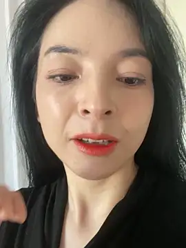 m_m666 在線直播表演