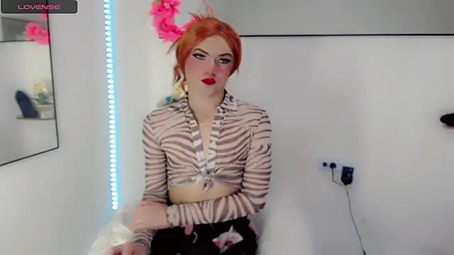 NathalialLooes live XXX chat