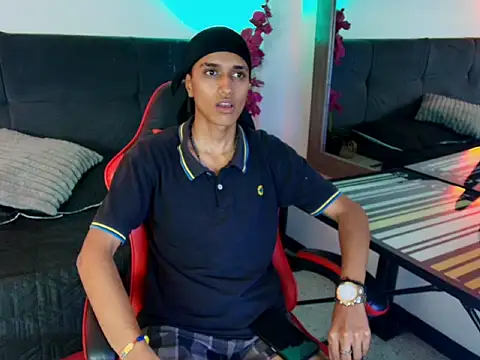 Alan_Colthon webcam show