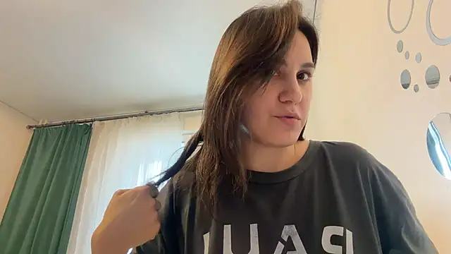 www_Lily13 – webcam-show