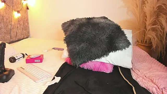 Chat +18 de sally_rosses ao vivo