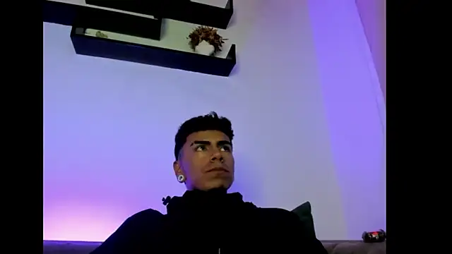 Thiago_teenboy66 Webcam Show