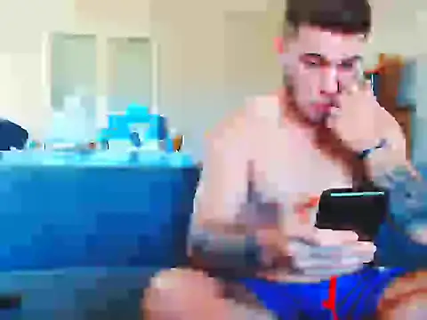 Elkafit28's Live XXX Chat