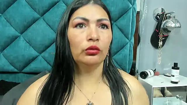 PENELOPELEWISs Adlı Modelin Canlı XXX Sohbeti