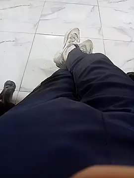 Arabeman300 即時 XXX 聊天