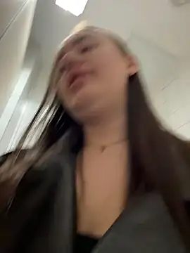 KiraSunshine live XXX chat