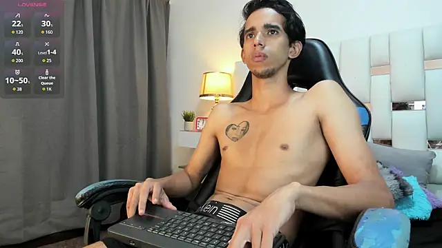 Alessandro_Abruzzo Adlı Modelin Canlı XXX Sohbeti