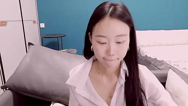 ZHJKS9988 – Live XXX-chat