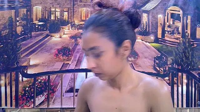 แชท XXX สดของ IndianSexyButt