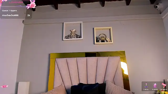 vahiolet_fuentes' Live XXX Chat