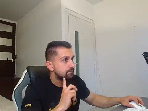 Онлайн чат XXX BryceReign