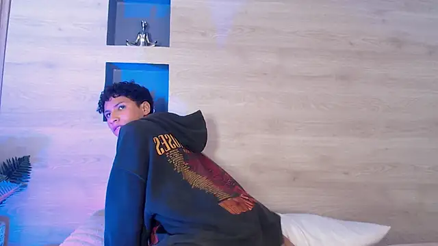 Онлайн чат XXX Velvet_An