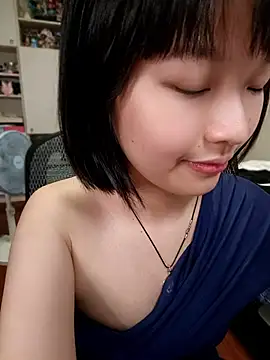 87wawa 即時 XXX 聊天