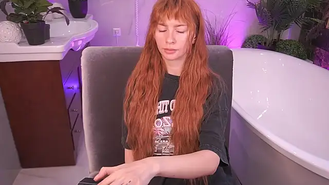 Chat XXX en directo de Nicol_Moonn