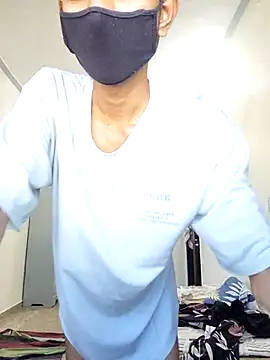 Chat +18 de its_coco72 ao vivo