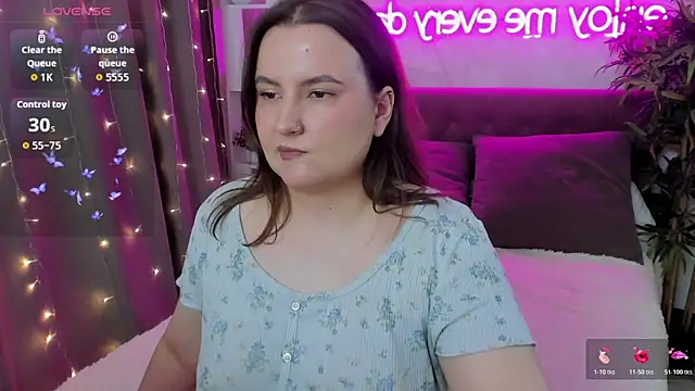 FeralPeachのライブXXXチャット