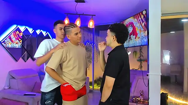 Онлайн чат XXX Houseofwarrios