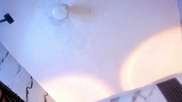 kandy_bronw live XXX chat