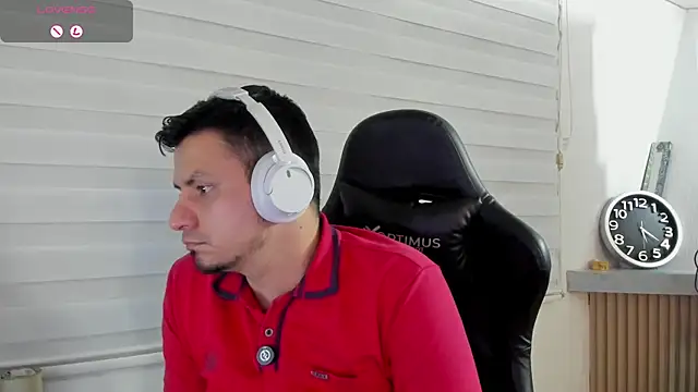 Show modela Rick_Adams na web-kameri