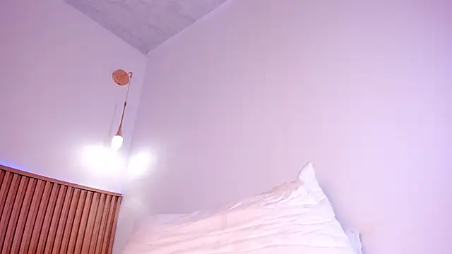 Sarita__Gomez Adlı Modelin Canlı XXX Sohbeti