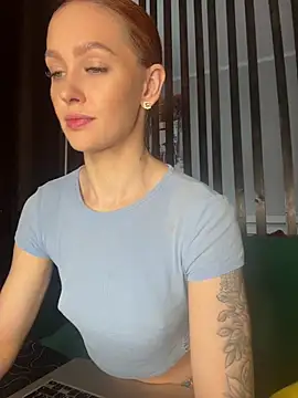 LittleFox___ live XXX chat