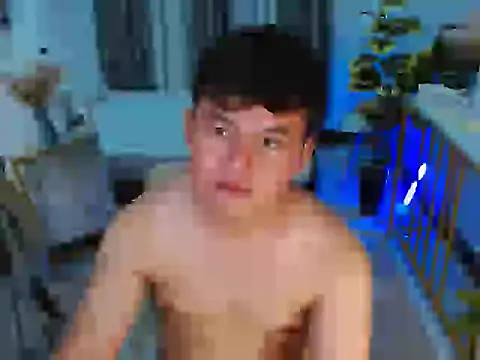 annocentboy's Webcam Show