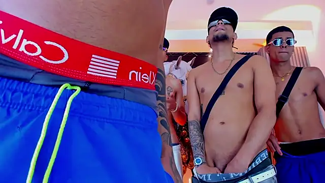 โชว์เว็บแคมของ the_knights_of_the_night_