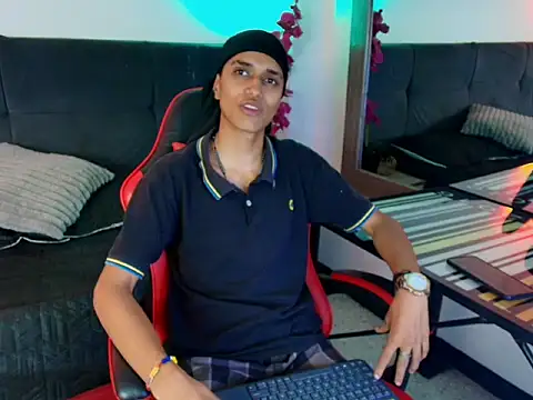 Alan_Colthon's Webcam Show