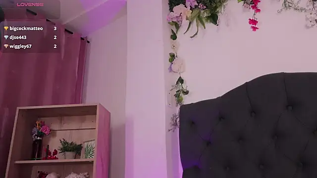 kaylee_lee élő XXX-chatje