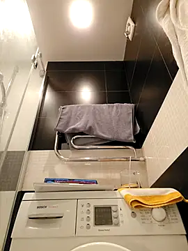 Happy_Gym_Year 即時 XXX 聊天