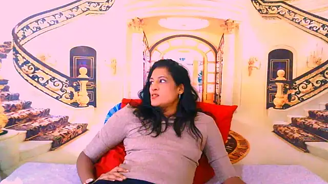 IndianSexcSmyle Live XXX-Chat