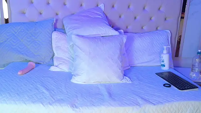 Emaa2_sm ওয়েবক্যাম শো