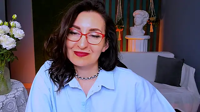 UnaTerra's Live XXX Chat