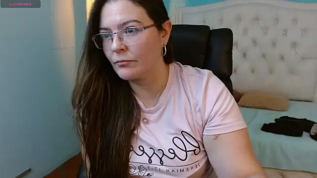 MsJossie: онлайн-секс-чат