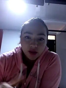 SabrinaVantress 即時 XXX 聊天