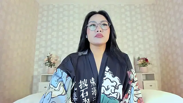 Czat XXX na żywo – NatsumiHun