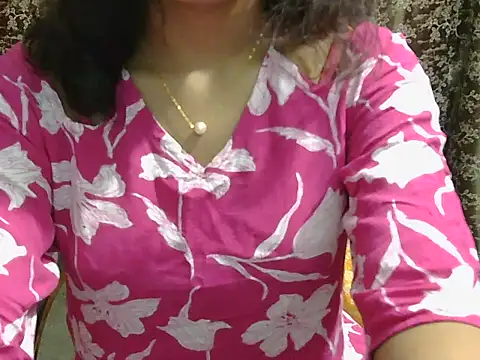 Adorable_Ayesha élő XXX-chatje