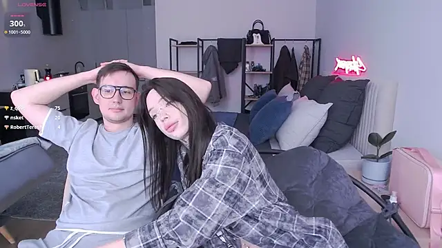 Tanya_M লাইভ XXX চ্যাট