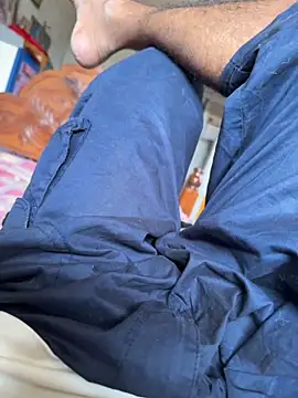 lele122277 网络视讯表演