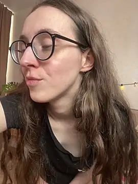 MartiniiSelenna 现场XXX聊天