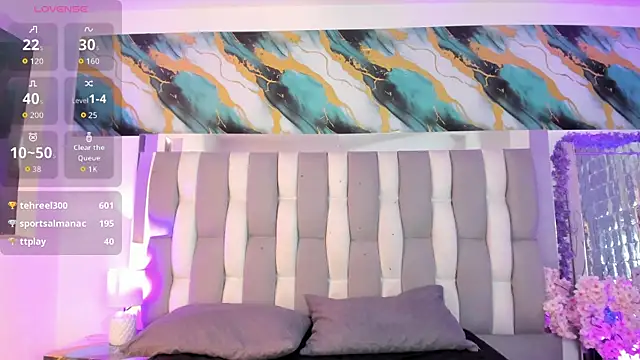 IsaDiiaz 现场XXX聊天