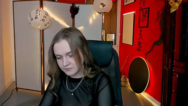 LissaTelor Chat XXX live