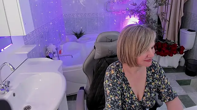 BettyGibsonn's Webcam Show