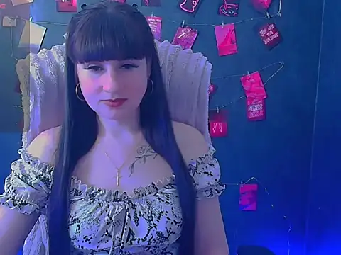 Violla_My 即時 XXX 聊天