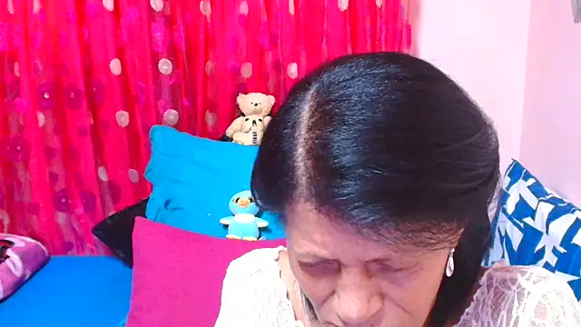 Chat XXX ao vivo de SLUTTYROXY