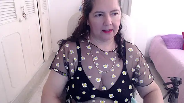 leonela_69 Adlı Modelin Canlı XXX Sohbeti