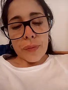 XXX chat uživo modela StefyStar_Sexy